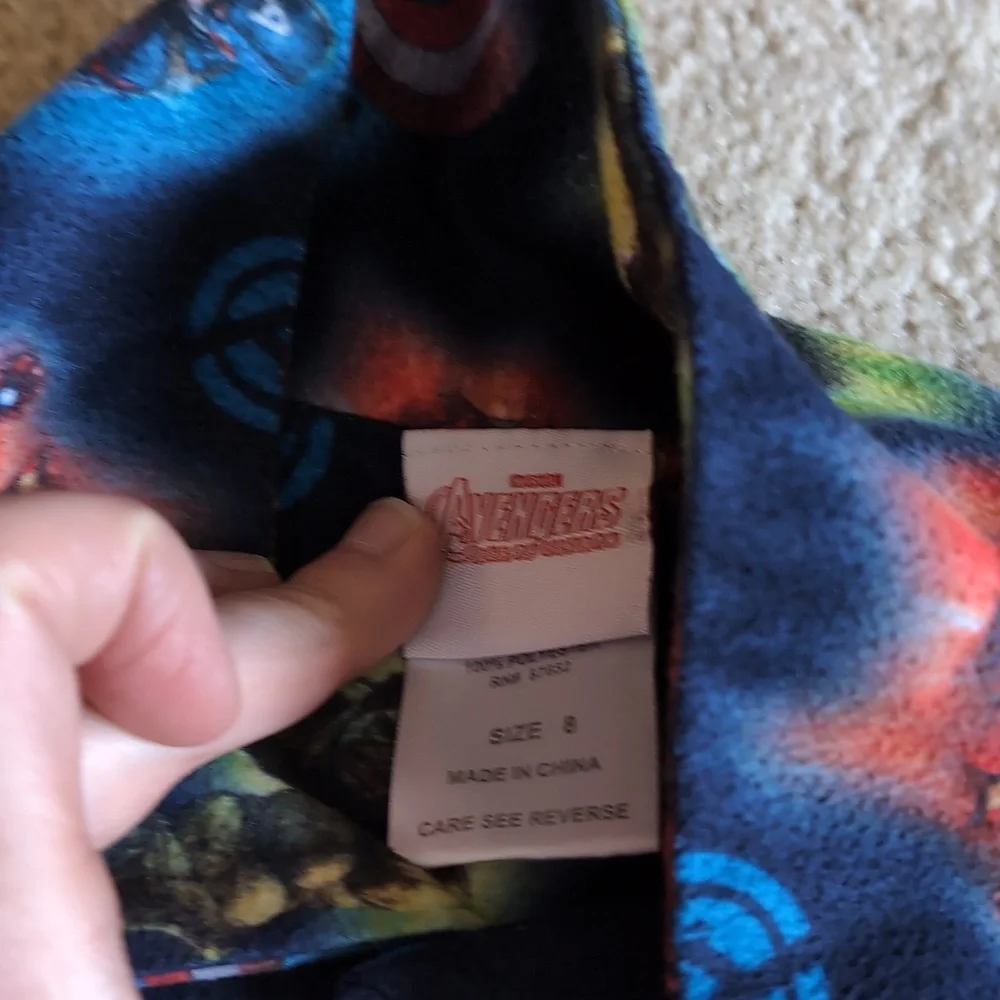 Avengers Marvel kids pajama set size 8 - Picture 4 of 8